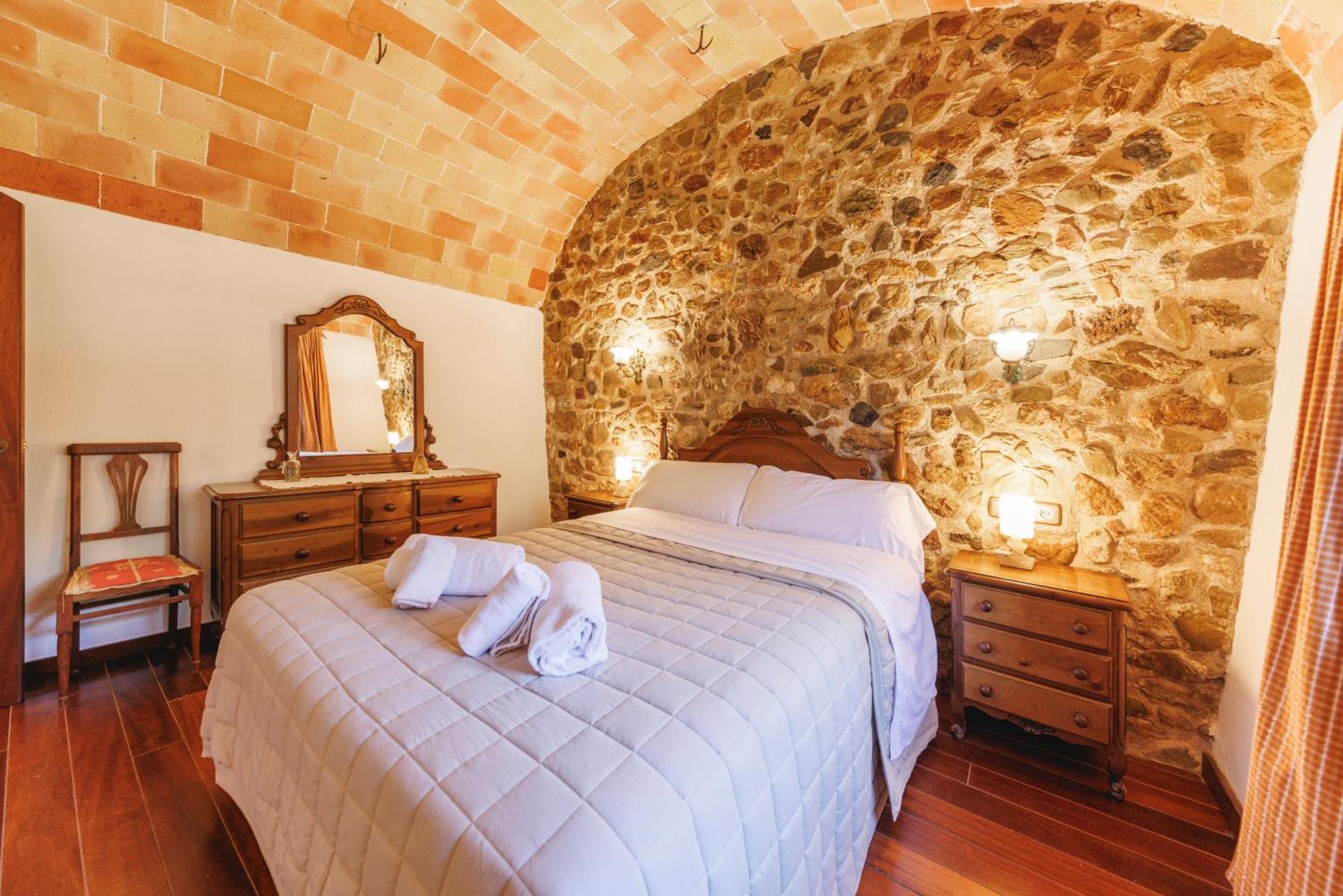 Turisme Rural - Mas Vila - Monells La Bisbal d'Emporda Exterior photo